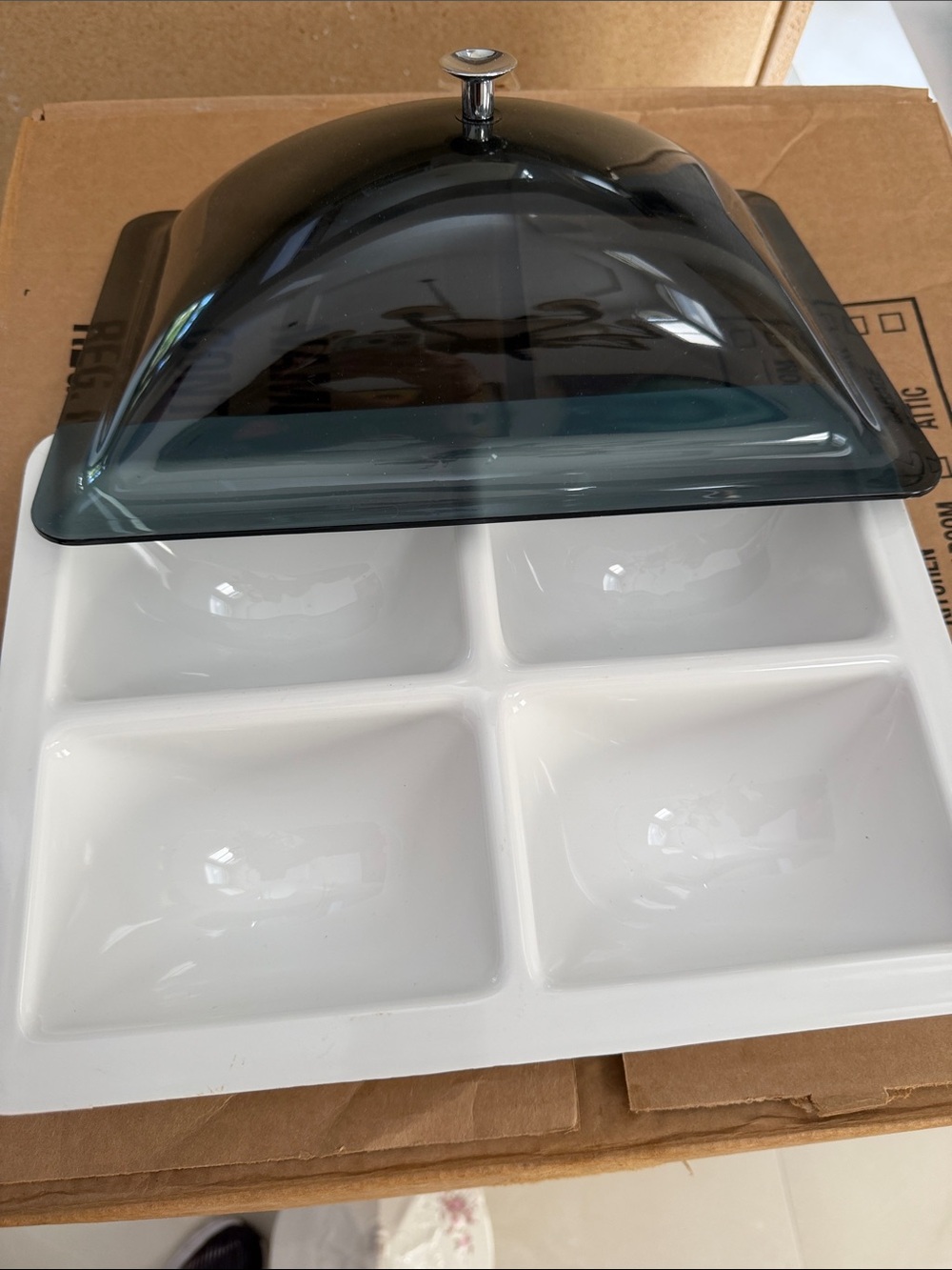 White Plastic 4-Compartment Unique Serving Tray with Smoke Lid appetizer